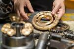 With hydraulic motors, as with pumps, your primary maintenance consideration is clean hydraulic oil. The gears, vanes and pistons can be abraded by contaminants, resulting in pressure loss. Before each use, check the drive shaft of the motor for any damage or leakage.